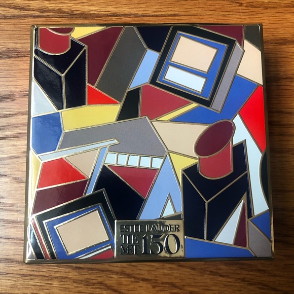 ✨HP✨NIB Estée Lauder THE MET 150 Limited Edition Lipstick Trio Set - Picture 3 of 10